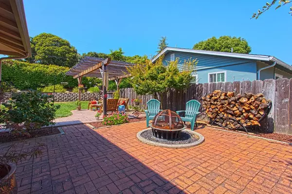 Aptos, CA 95003,103 Siesta Ct