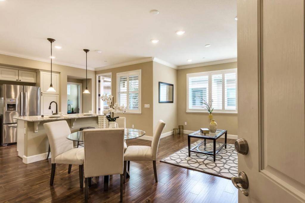 1150 Karby TER #303, Sunnyvale, CA 94089
