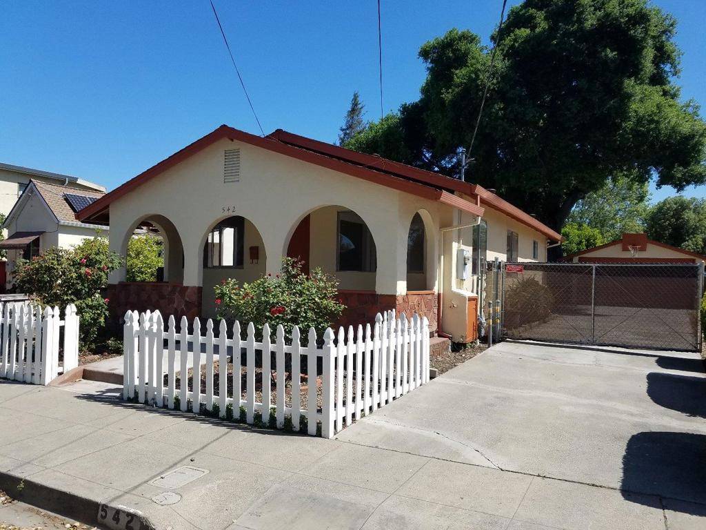 San Jose, CA 95112,Address not disclosed