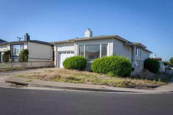 Daly City, CA 94015,Address not disclosed