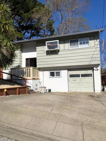 1117 Manzanita DR, Pacifica, CA 94044