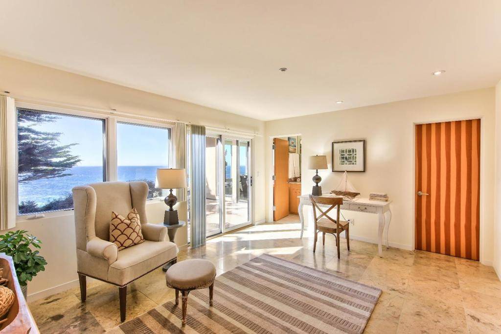 Carmel Highlands, CA 93923,Address not disclosed