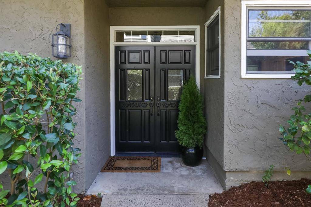 Los Gatos, CA 95030,Address not disclosed