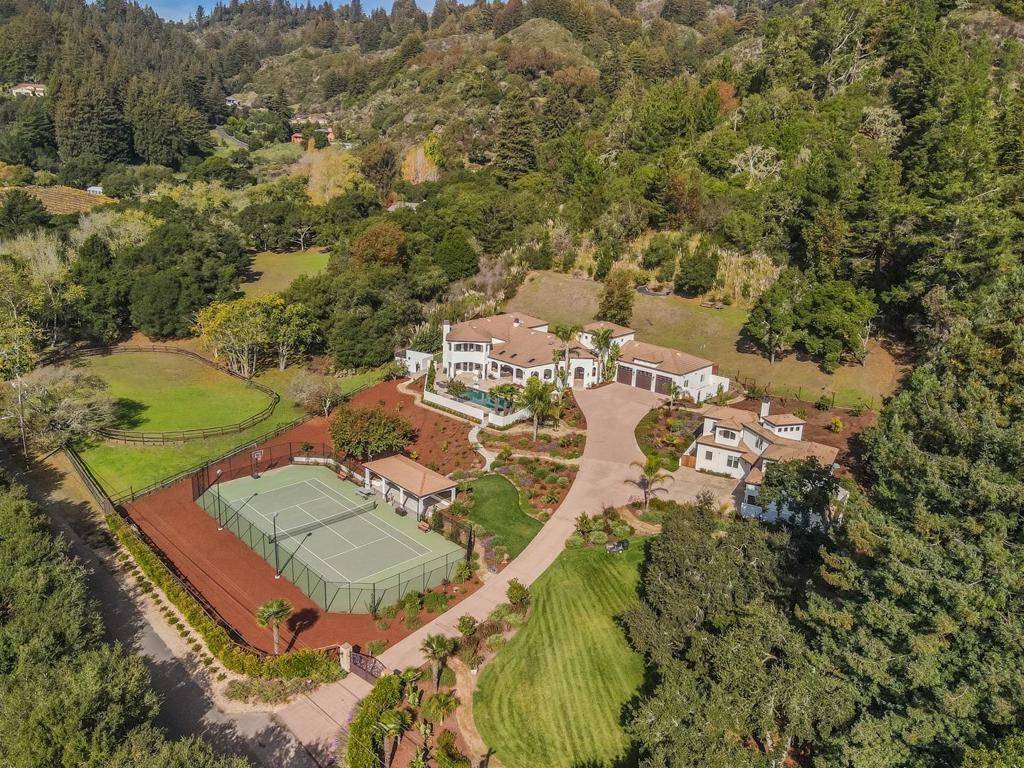 2240 Pleasant Valley RD, Aptos, CA 95003