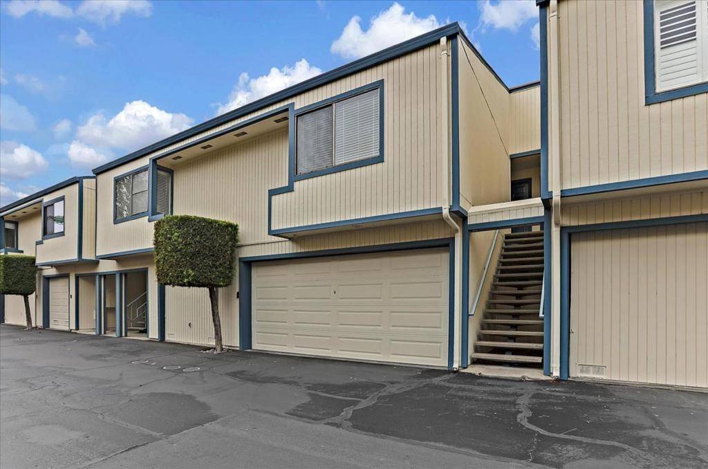 Campbell, CA 95008,Address not disclosed