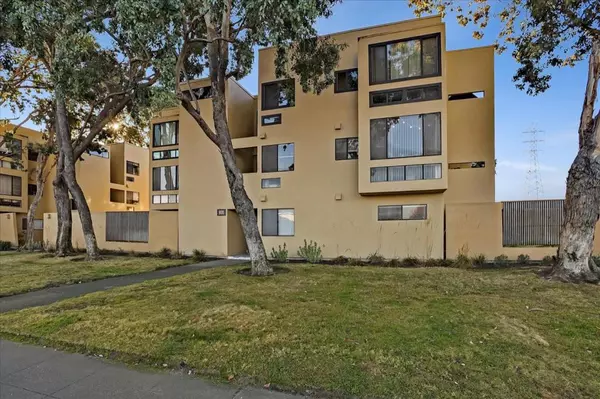 Foster City, CA 94404,Address not disclosed