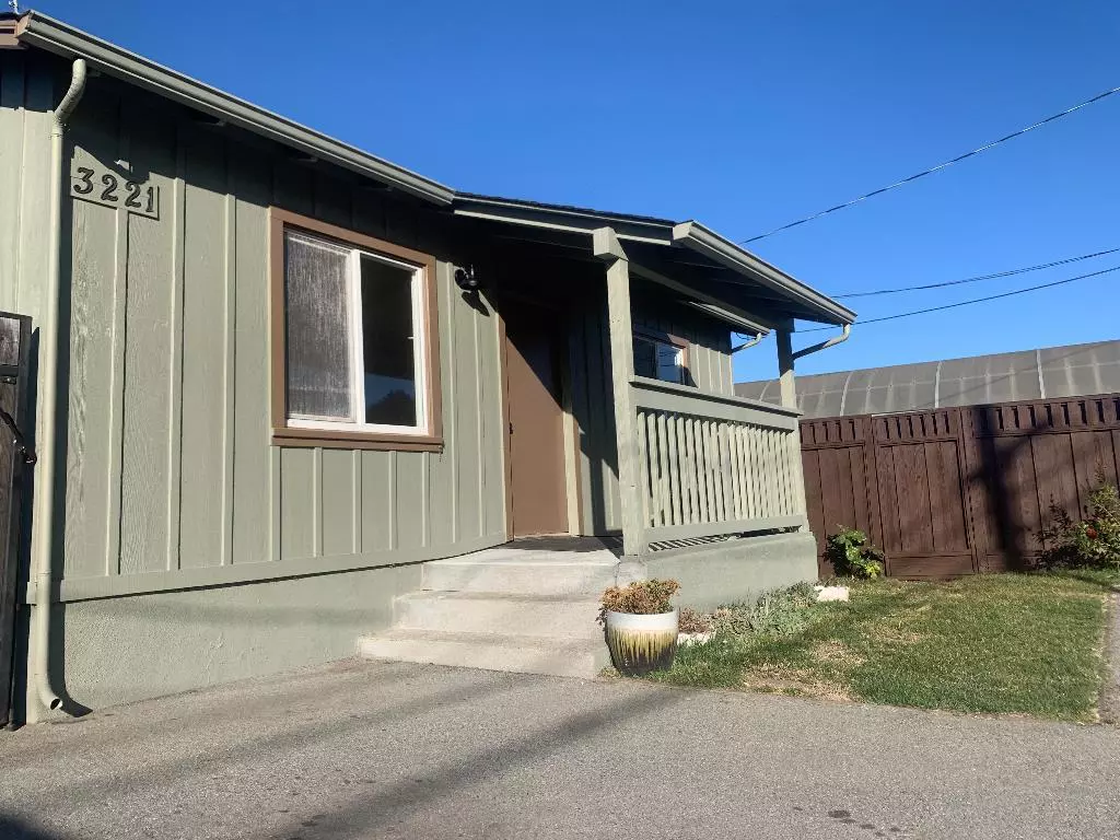 Watsonville, CA 95076,Address not disclosed