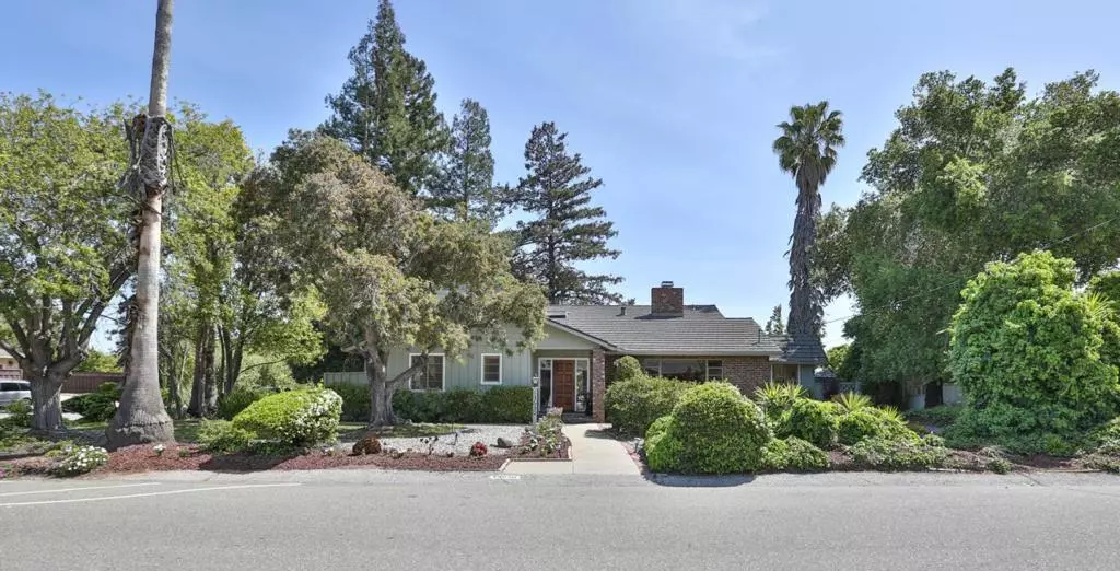 Saratoga, CA 95070,Address not disclosed