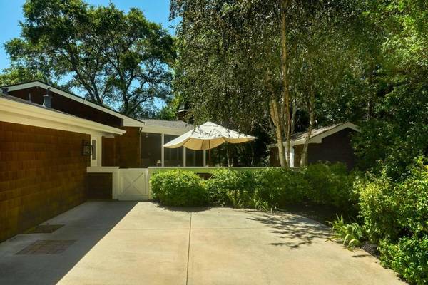 Portola Valley, CA 94028,10 Los Charros LN