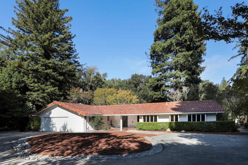 Portola Valley, CA 94028,235 Willowbrook DR