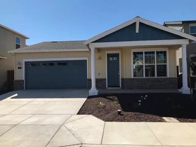 17 Sycamore ST, Greenfield, CA 93927