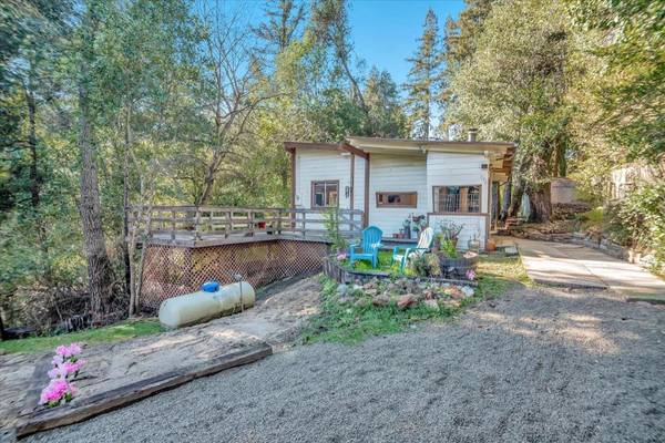 Boulder Creek, CA 95006,370 Mesa DR