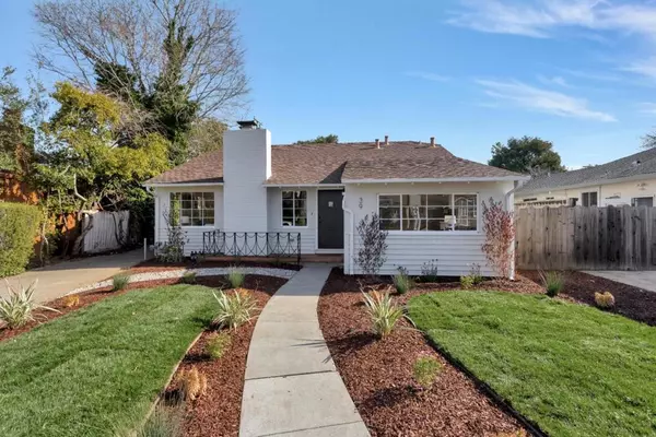 Palo Alto, CA 94303,39 Tulip LN