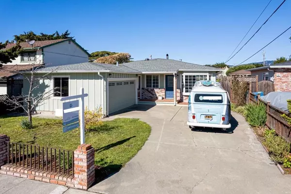 359 Grove ST, Half Moon Bay, CA 94019