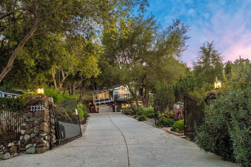 Morgan Hill, CA 95037,17215 Holiday DR