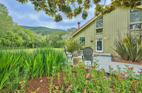 Carmel Valley, CA 93923,8596 Carmel Valley Road RD