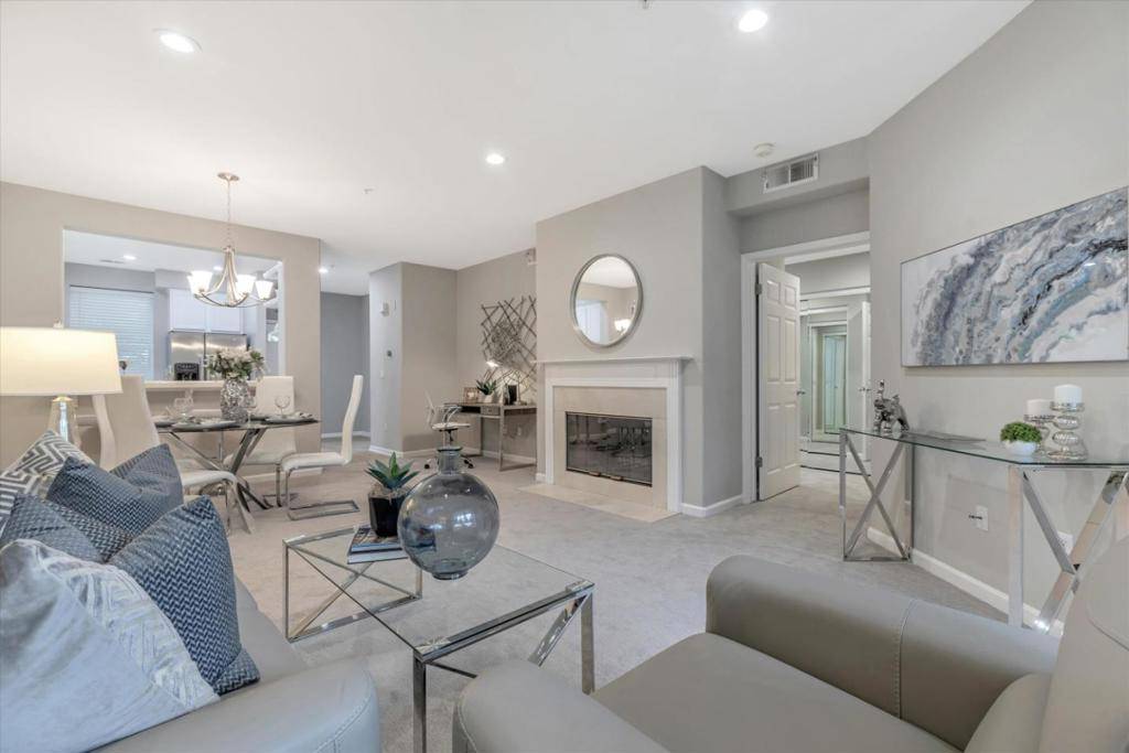 903 Sunrose TER #203, Sunnyvale, CA 94086