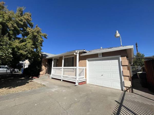 5631 Sampson BLVD, Sacramento, CA 95824