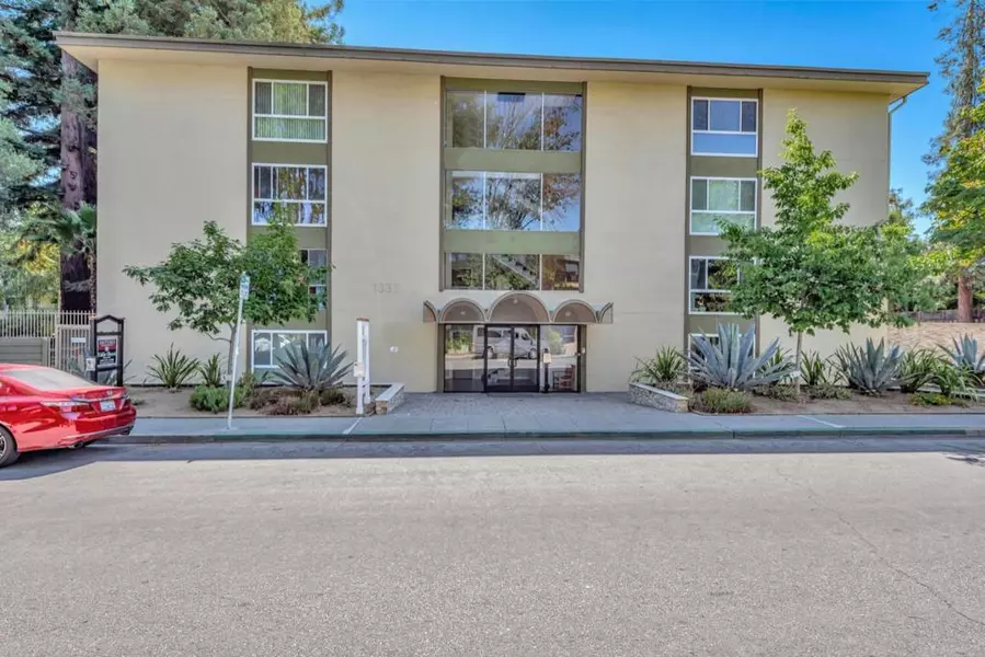 1033 Crestview DR #216, Mountain View, CA 94040