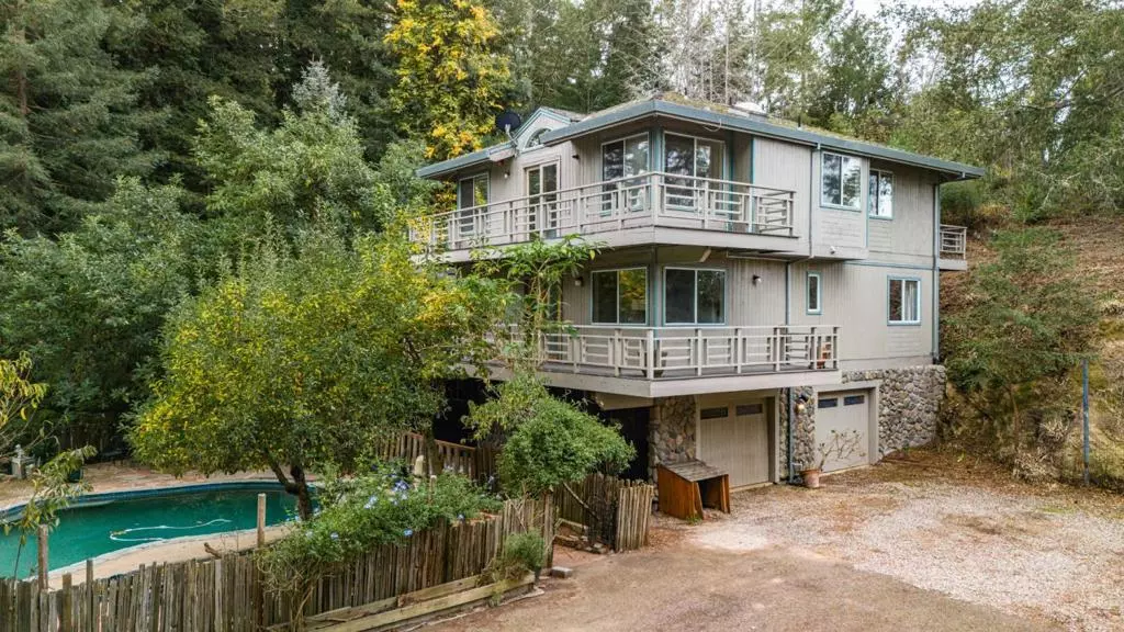 2345 Laurel Glen RD, Soquel, CA 95073