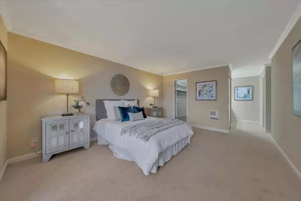 Foster City, CA 94404,1081 Beach Park BLVD #202