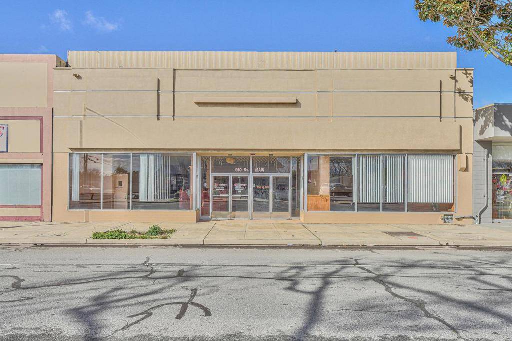 910 S Main ST, Salinas, CA 93901