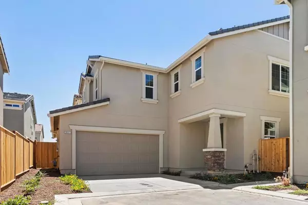 2061 Daisy Drive, Hollister, CA 95023