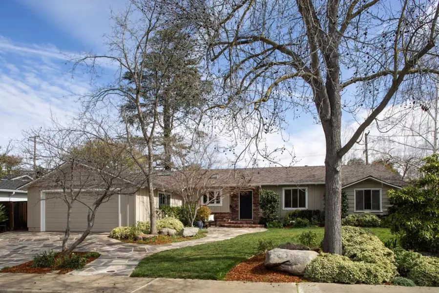 1857 Appletree LN, Mountain View, CA 94040