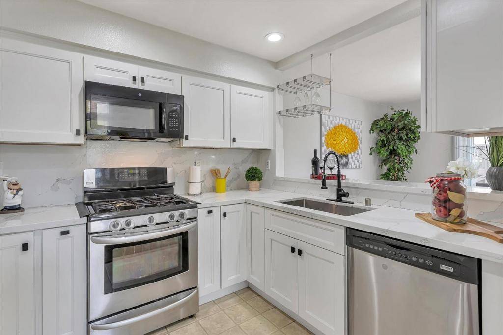San Jose, CA 95134,4242 Cosenza LOOP
