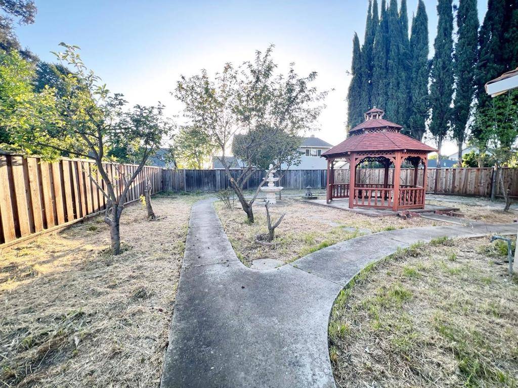 San Jose, CA 95136,4895 Rue Tours CT