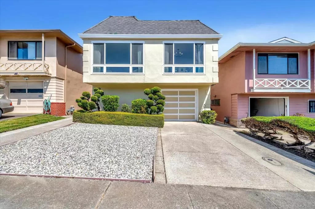 Daly City, CA 94015,295 Saint Catherine DR