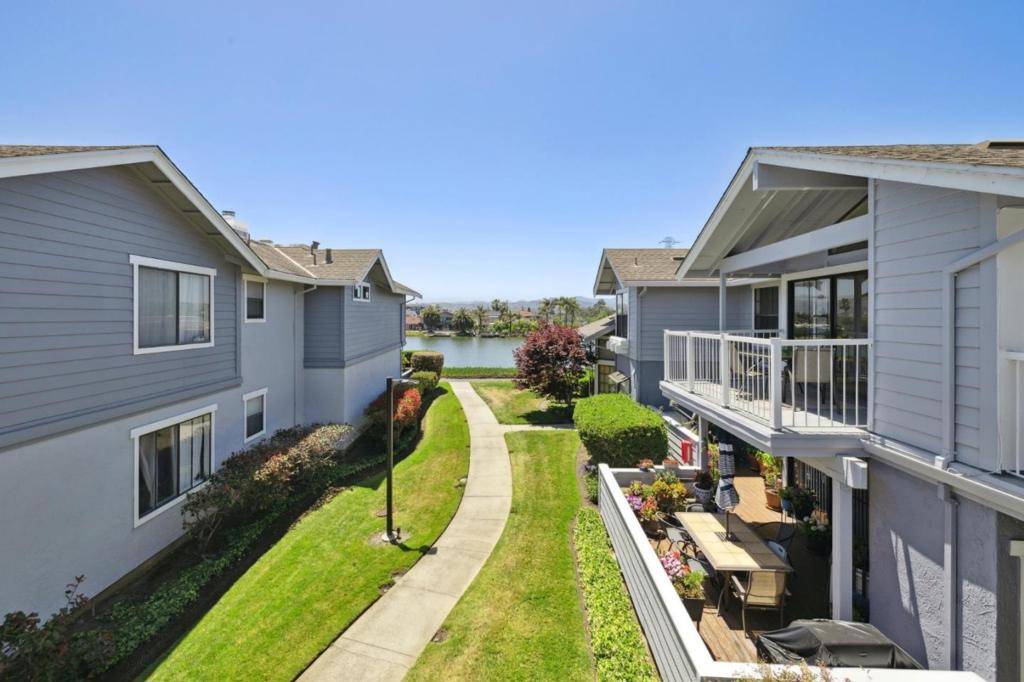 San Mateo, CA 94404,2021 Vista Del Mar