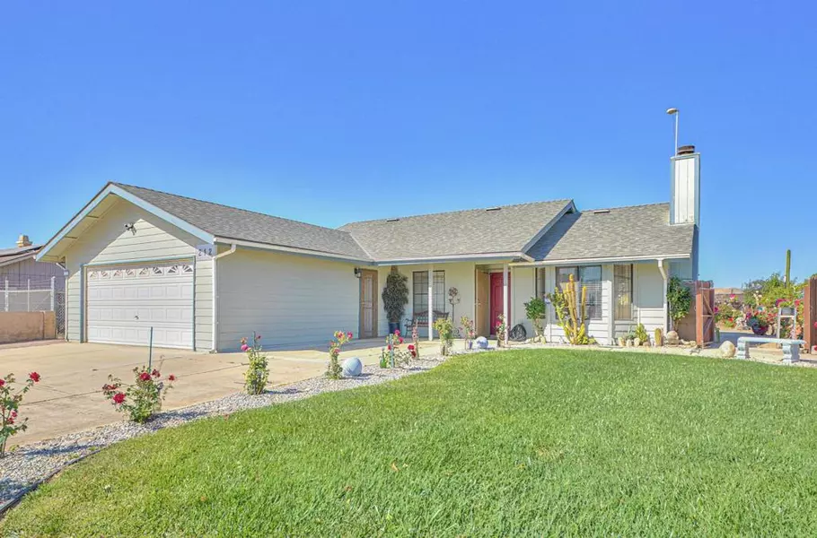 212 Vineyard DR, Greenfield, CA 93927