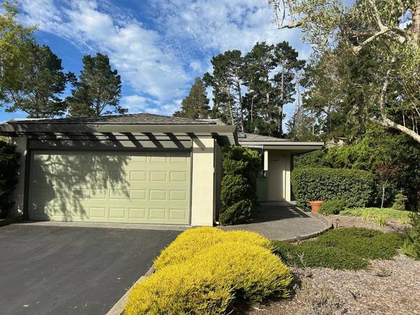 76 High Meadow LN, Carmel, CA 93923