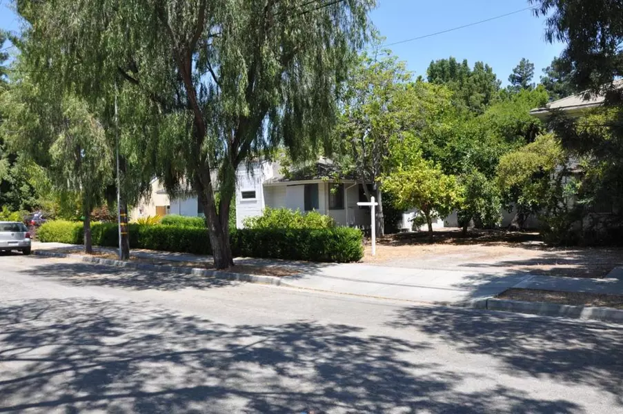 942 Jackson ST, Mountain View, CA 94043