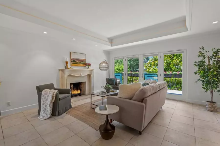 22 Del Mesa Carmel, Carmel, CA 93923