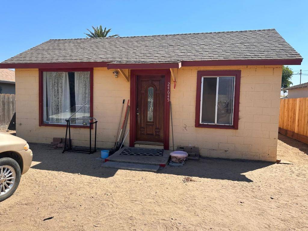 24645 Grant ST, Chualar, CA 93925