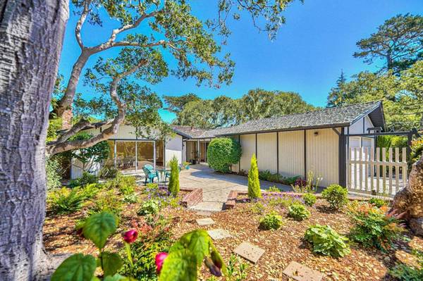 26 El Caminito Del Norte, Monterey, CA 93940