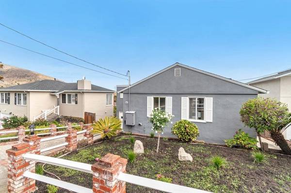 708 Spruce AVE, South San Francisco, CA 94080