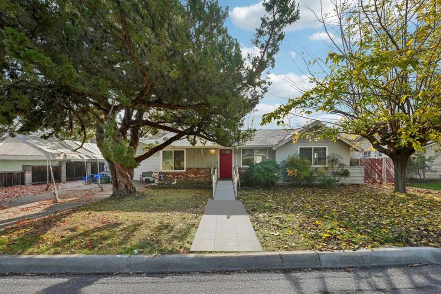 1800 Gilardy DR, Concord, CA 94518