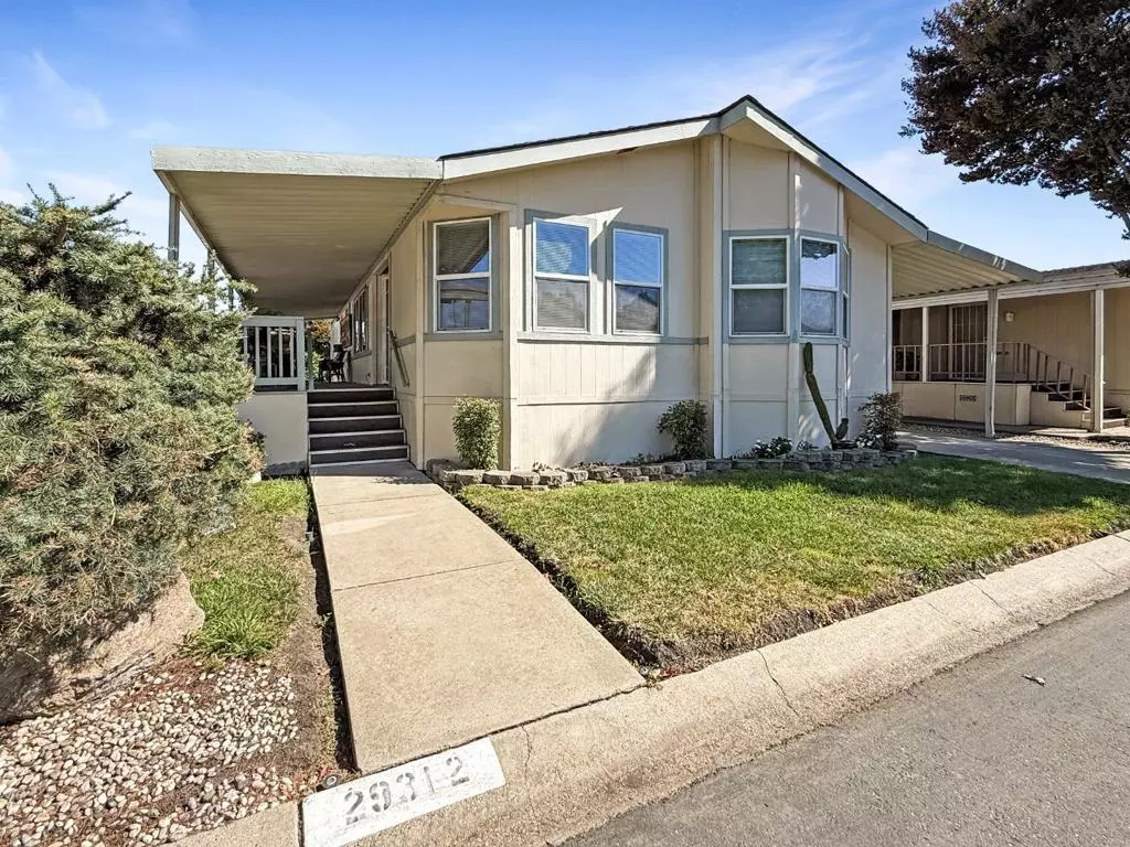 Hayward, CA 94544,29312 Nantucket WAY