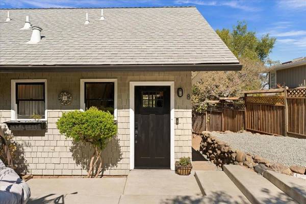 Los Gatos, CA 95030,8 Central CT