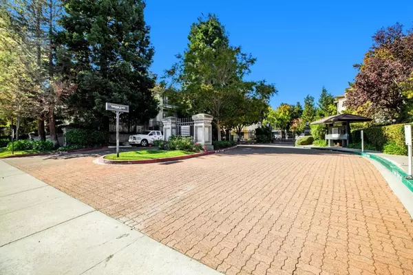 Santa Clara, CA 95051,1905 Magdalena CIR #35