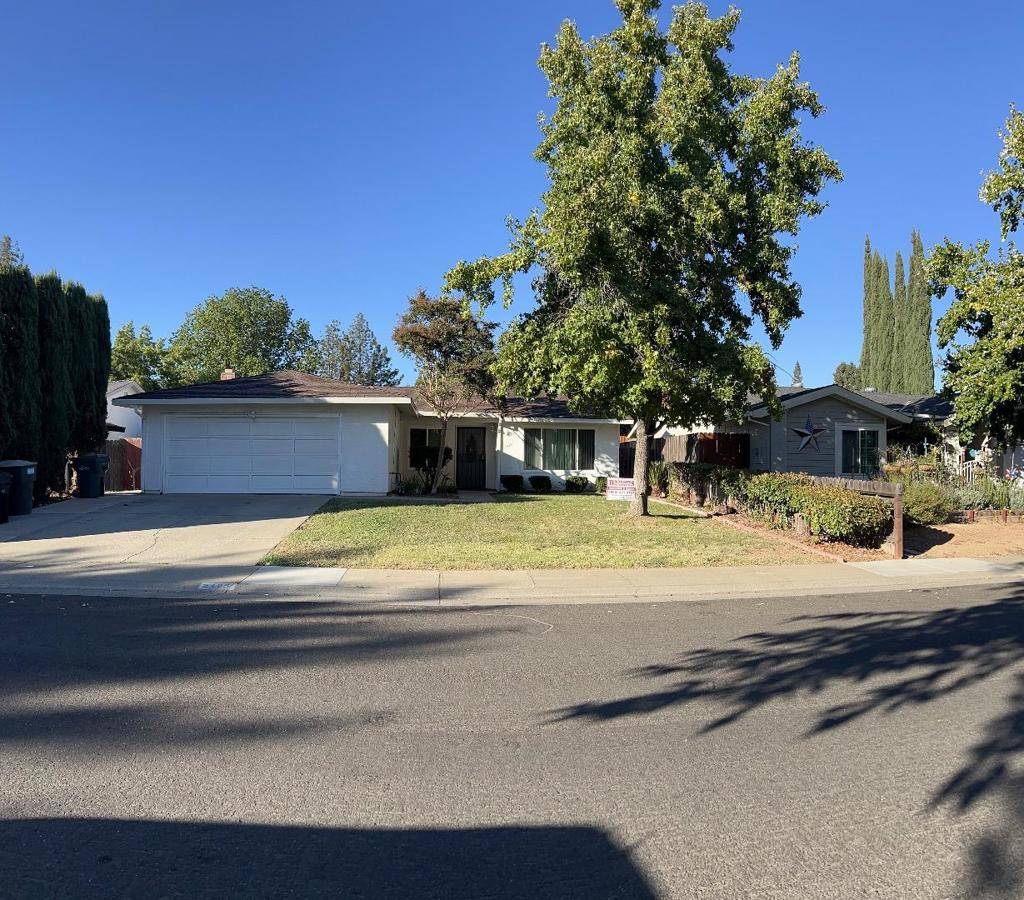 Sacramento, CA 95826,3425 Zorina WAY