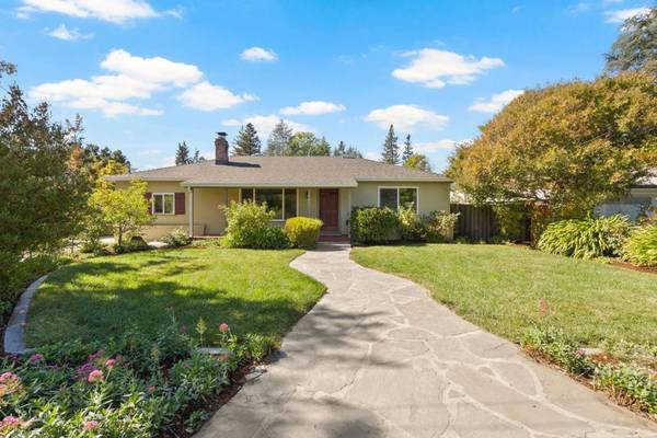 Los Altos, CA 94022,1024 Mercedes AVE