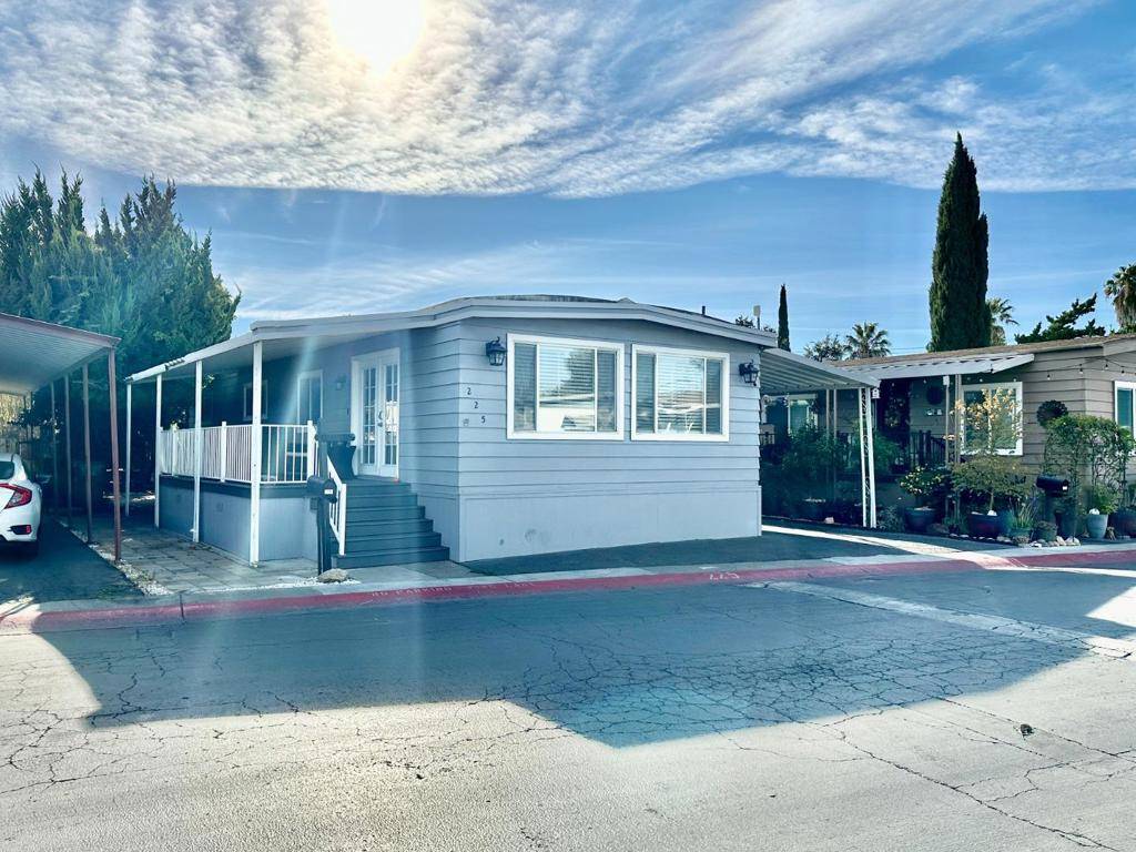 510 Saddlebrook DR, San Jose, CA 95136