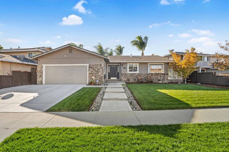 5679 Comanche DR, San Jose, CA 95123