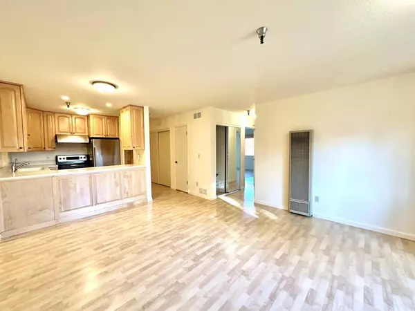 Santa Cruz, CA 95062,209 Vista Prieta CT #209