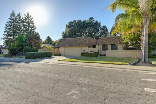 Sacramento, CA 95831,6850 Arabella WAY