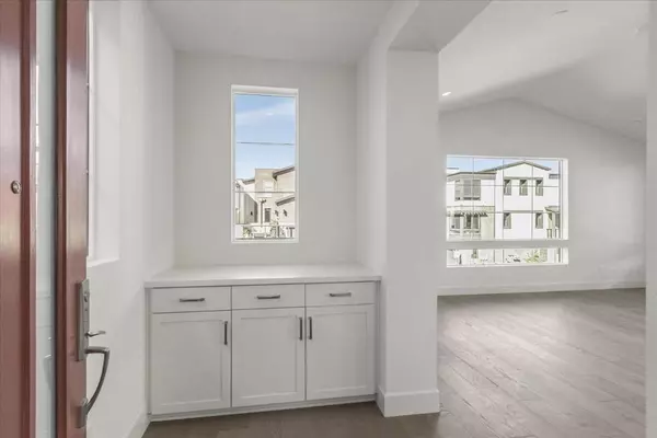 Los Gatos, CA 95032,13128 Sepulveda CIR